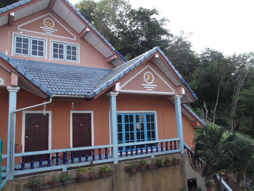 Oyo 851 On Hill Residence Patong Экстерьер фото