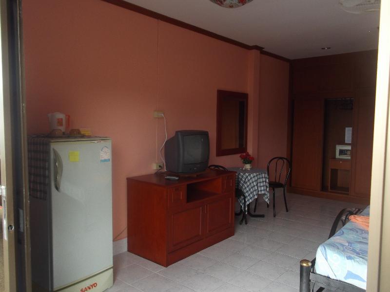 Oyo 851 On Hill Residence Patong Экстерьер фото